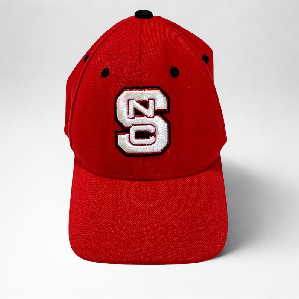NC State Wolfpack Hat Zephyr Z Red Stretch Fit XS Baseball Cap NCAA College‎